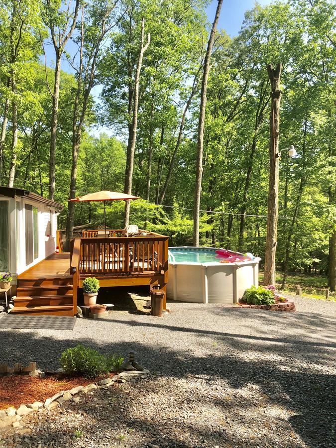Pocono Cabin With Private Pool At Shawnee Mtn إيست سترودسبورغ المظهر الخارجي الصورة