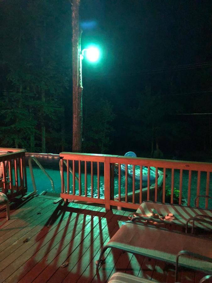 Pocono Cabin With Private Pool At Shawnee Mtn إيست سترودسبورغ المظهر الخارجي الصورة